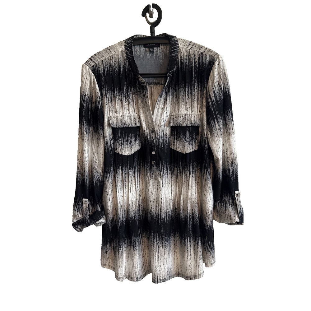 Womans Abstract Vertical Striped Pullover Top Size M Pockets 3/4 Roll-Tab Sleeve